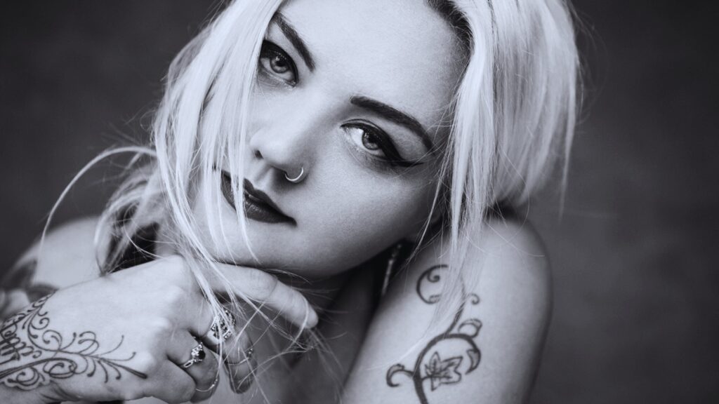 Elle King's Early Life
